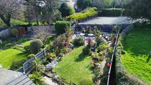 Photo 25- click for photo gallery